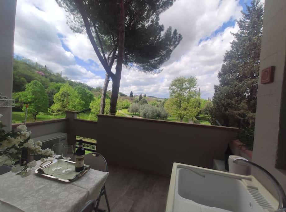 Appartamento Incantevole Con Parcheggio Gratuito Florence Ngoại thất bức ảnh
